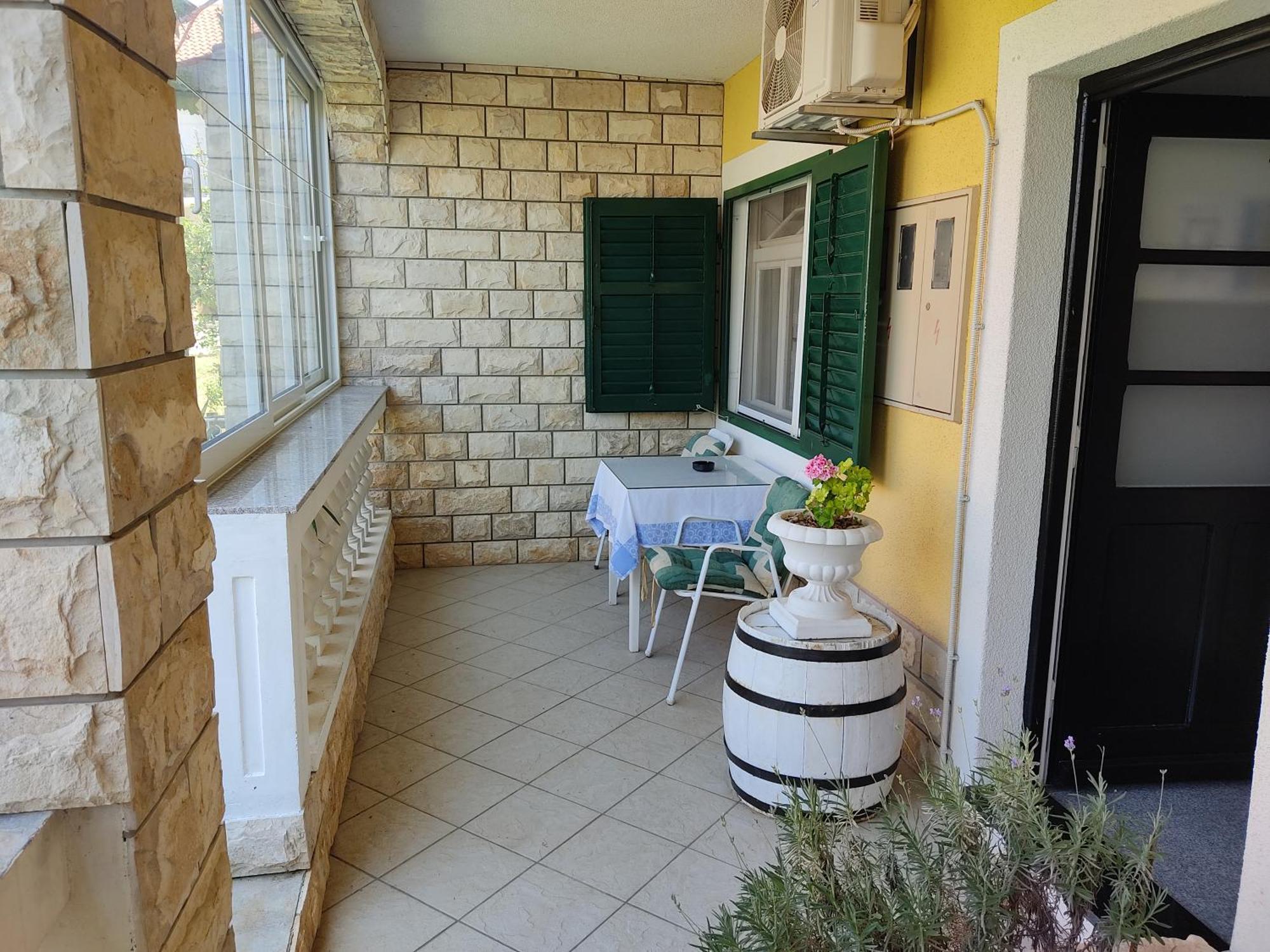 Apartments Milka Vodice Exterior photo
