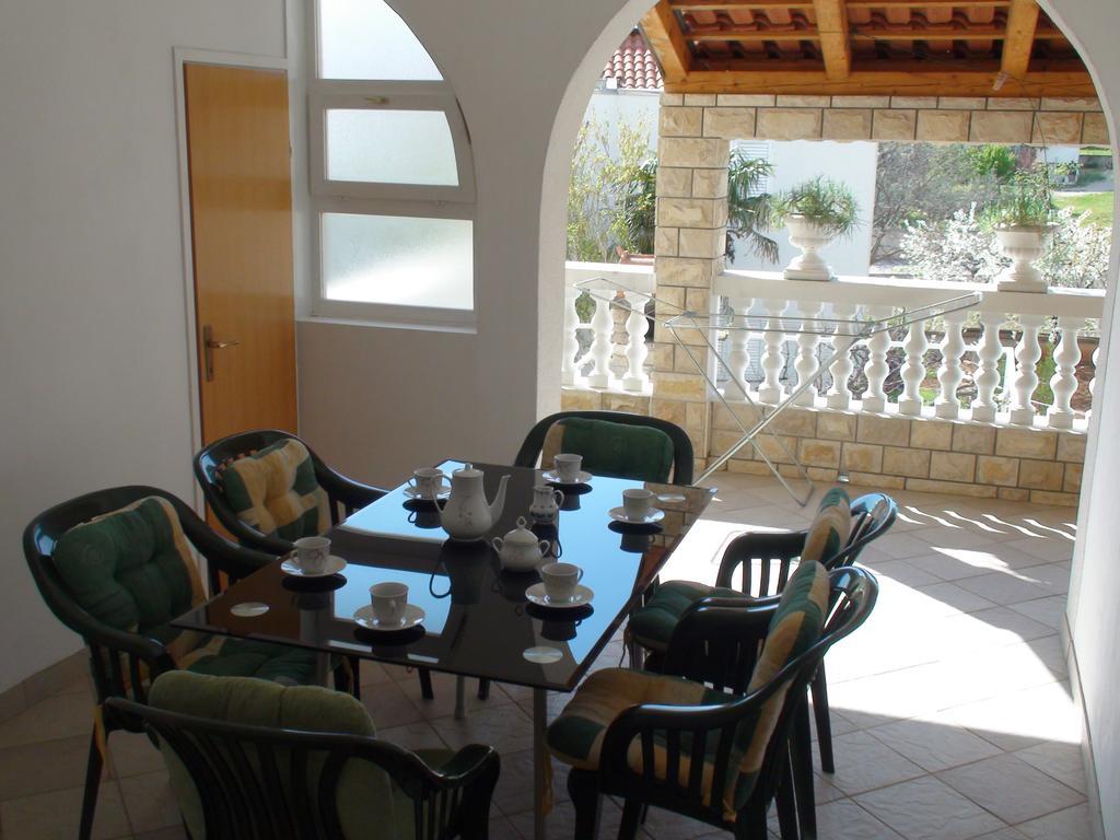Apartments Milka Vodice Room photo